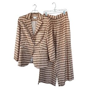 Ronny Kobo 100% Silk Suit Size Small